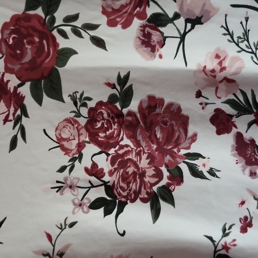 Bae City Floral Top - Picture 2 of 8
